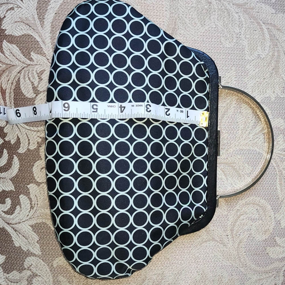 Purses - Picture 5 of 7